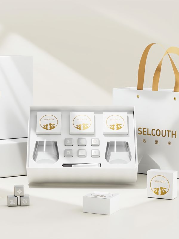 Premium Whiskey Glass & Ice Cube Box &ndash; Luxury Executive Gift Set for Client Appreciation & Annual Dinner Souvenir Singapore