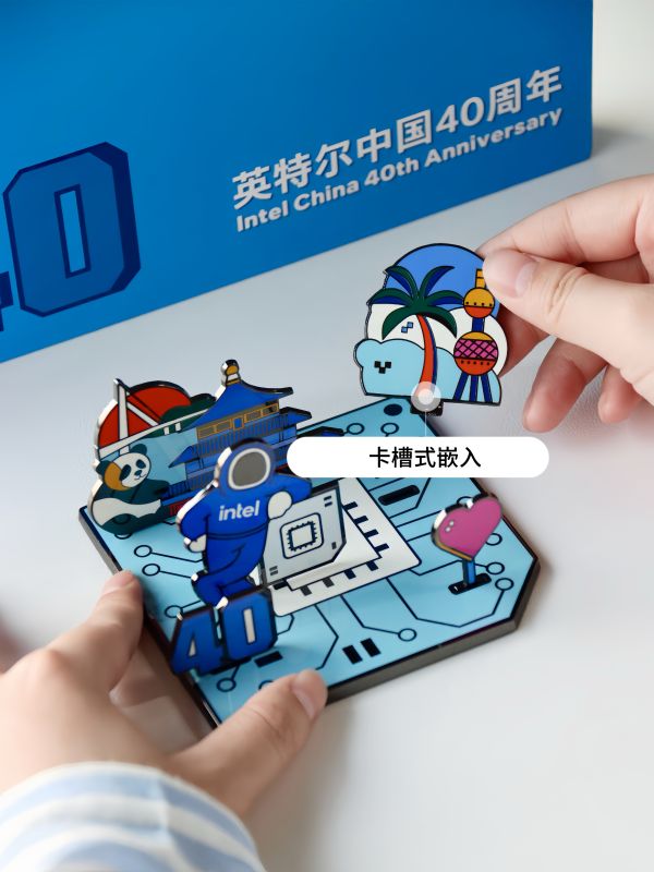 Tech-Themed Buildable Pin Display Set &ndash; Luxury Executive Gift Set for Annual Dinner Souvenir Singapore & Client Appreciation