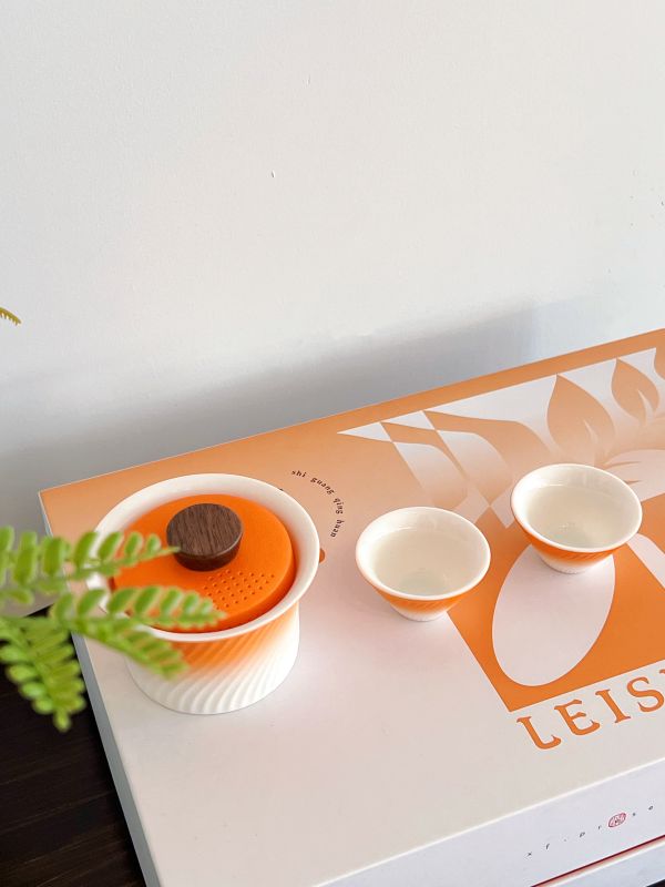 Luxury Orange Gradient Gaiwan Tea Set &ndash; Executive Gift Set for Client Appreciation & Annual Dinner Souvenir Singapore