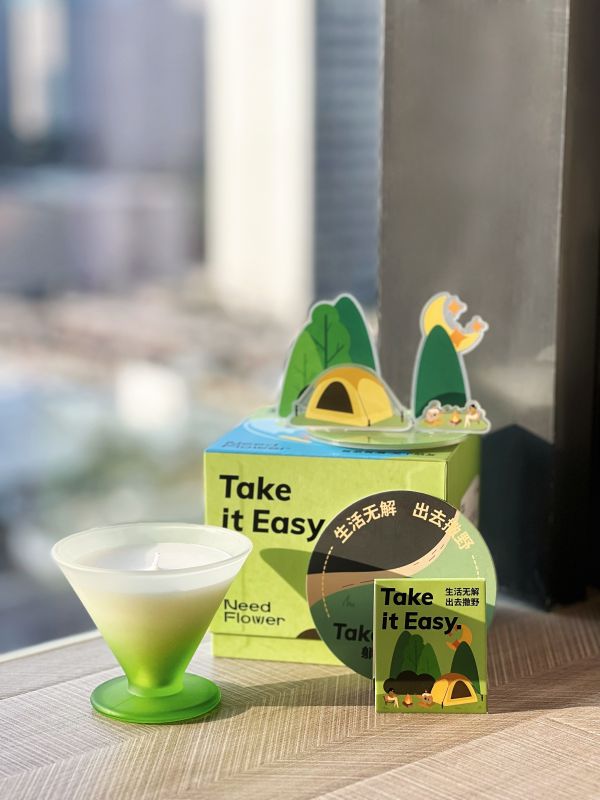 Green Outdoor Camping Aromatherapy Candle Set &ndash; Luxury Executive Gift Set for Client Appreciation & Annual Dinner Souvenir Singapore