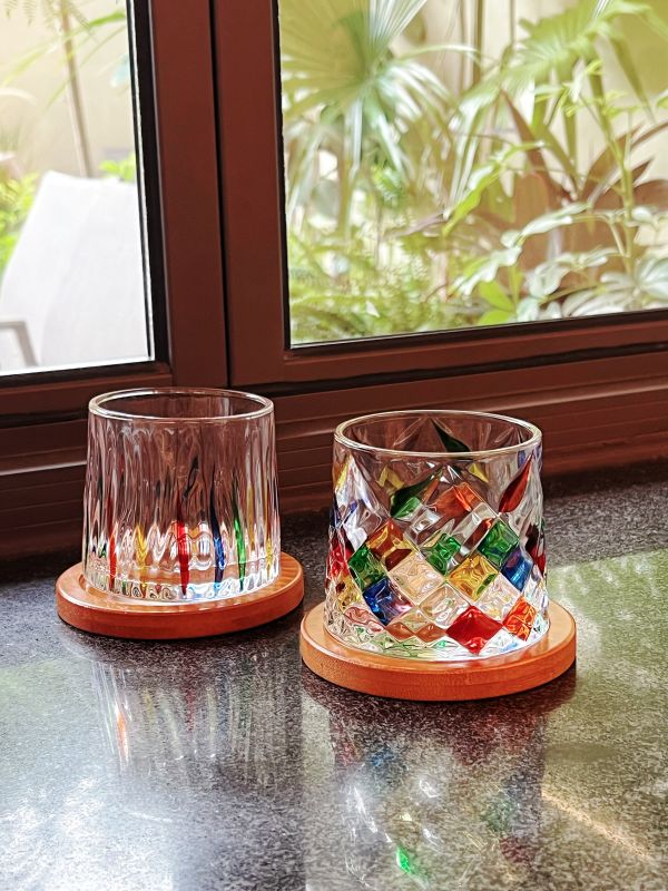 Vintage Relief Whiskey Tumbler Gift Box &ndash; Spinning Design with Colorful Painted Glass for Corporate Gifting Across Southeast Asia | Custom Logo & Low MOQ