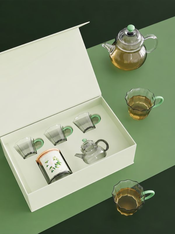 The Tea Leaf Green Tea Set &ndash; A Gift of Natural Beauty and Corporate Care