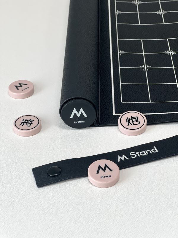  M Stand Leather Portable Chess Roll Set &ndash; Where Strategy Meets Sophisticated Relaxation