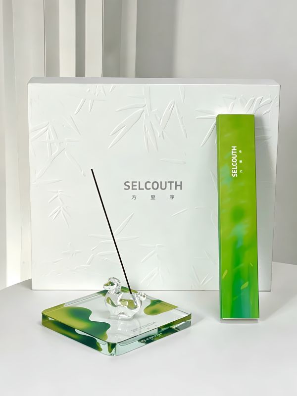 Crystal Horse Incense Holder &ndash; A Moment of Serenity in Crystal-Clear Form