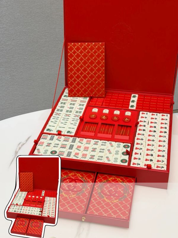 Gucci Red &ndash; A Signature of Elegance and Brand Storytelling