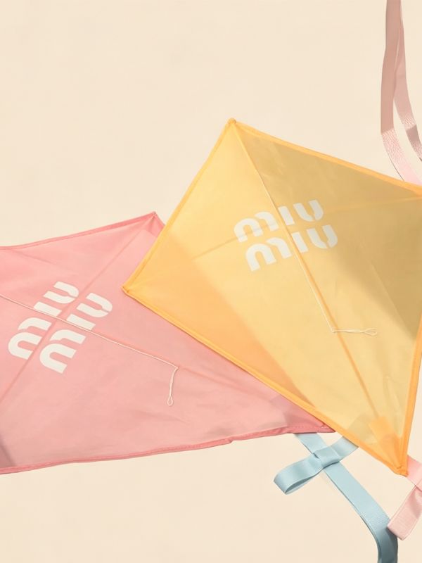Miu Miu 520 Limited Edition Kite Gift Box &ndash; Where Intangible Heritage Takes Flight with Romantic Elegance