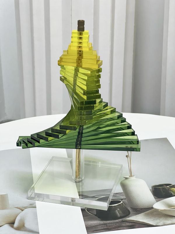 Acrylic Christmas Tree Gift Box &ndash; A Forest of Light Captured in Clear Green