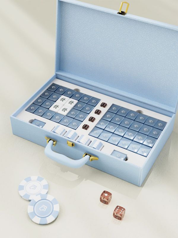 Minimalist Lines, Maximum Impact &ndash; The Aesthetic of the Sky Blue Mahjong Set