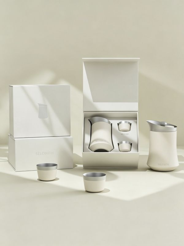 Tea as a Gift &ndash; A Symbol of Connection and Corporate Care