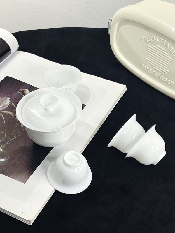 Eco-Aerospace Travel Tea Set &ndash; ESG-Friendly Luxury Gift for Modern Professionals