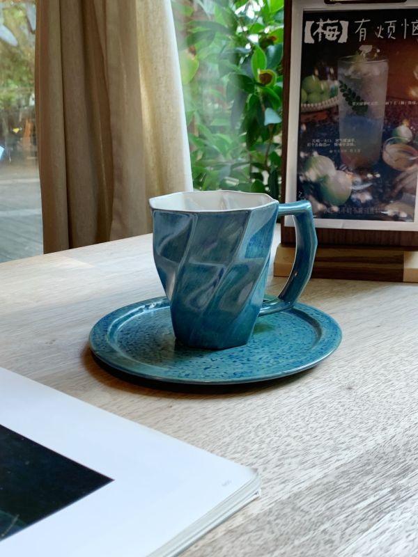 Design Studio Delights Clients with Custom Irregular Mugs for Annual Appreciation & Exhibition
