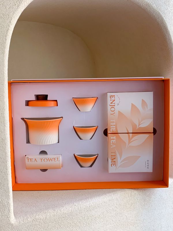 Sunset-Orange Gradient Ceramic Tea Set &ndash; Artistic Corporate Gift for Executives & Clients