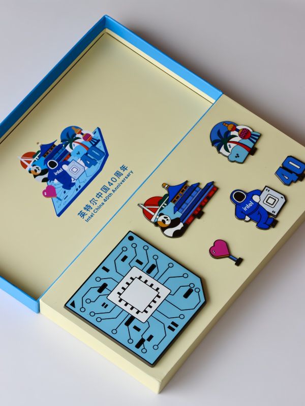 Request Quotation Corporate Gift &mdash; 3D Metal Puzzle Badge Souvenir