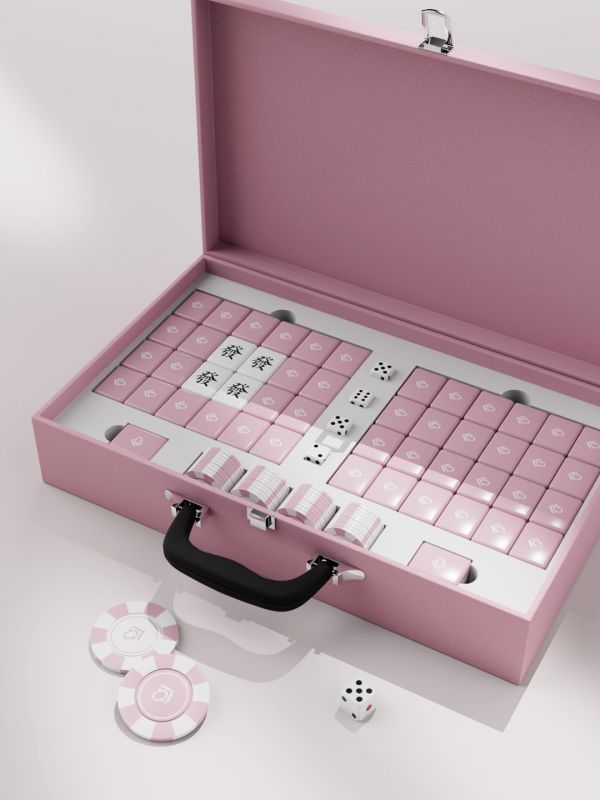  250 Custom Mahjong Sets for Luxury Brand Retreat
