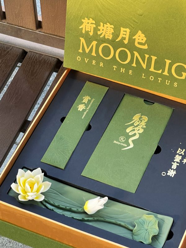 Lotus Incense Crab Hamper for Corporate Gifting