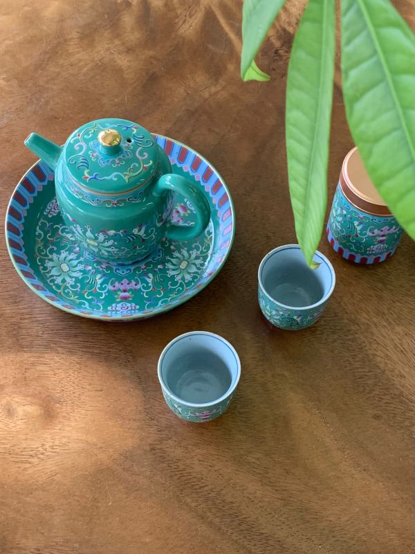 Enamel Tea Set Gift Box Elegant Design