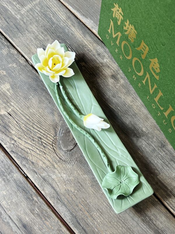  Corporate Gift Success: Custom Green Lotus Gift Set with Crab Voucher for Malaysia Annual Dinner &ndash; Bulk Order 500pcs Delivered