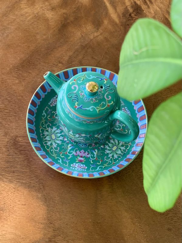 Corporate Gifting Success with Enamel Tea Set | Annual Dinner Souvenir Vietnam