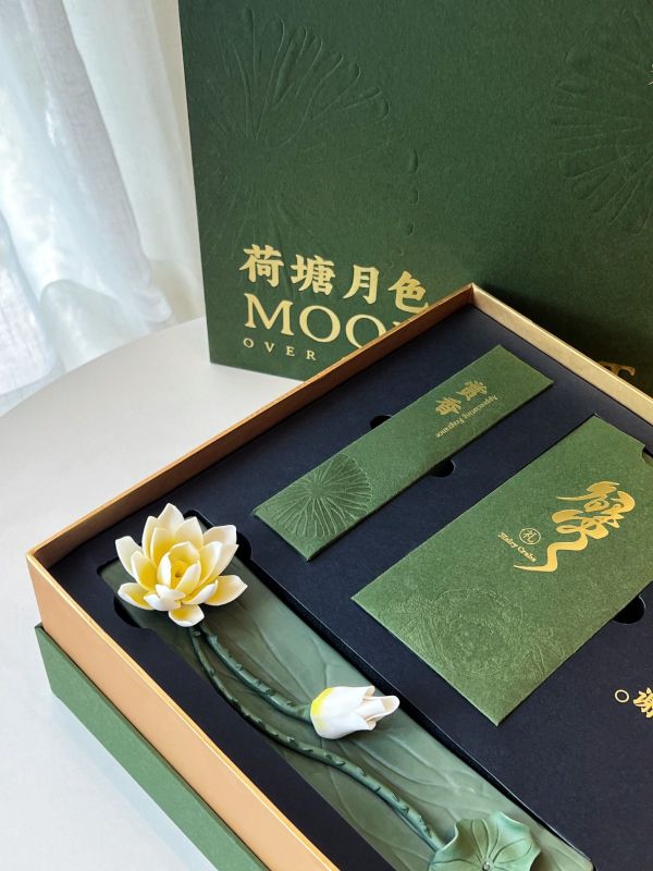 Custom Lotus Incense and Crab Voucher Gift Set with Logo for Singapore Annual Dinner &ndash; Bulk Order 400pcs