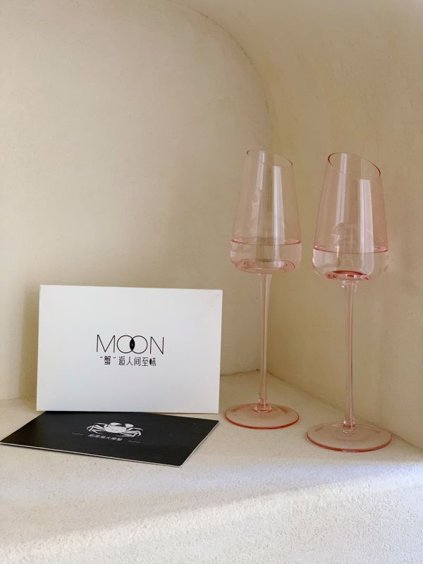 Flamingo Glass & Crab Voucher - Corporate Gift Set