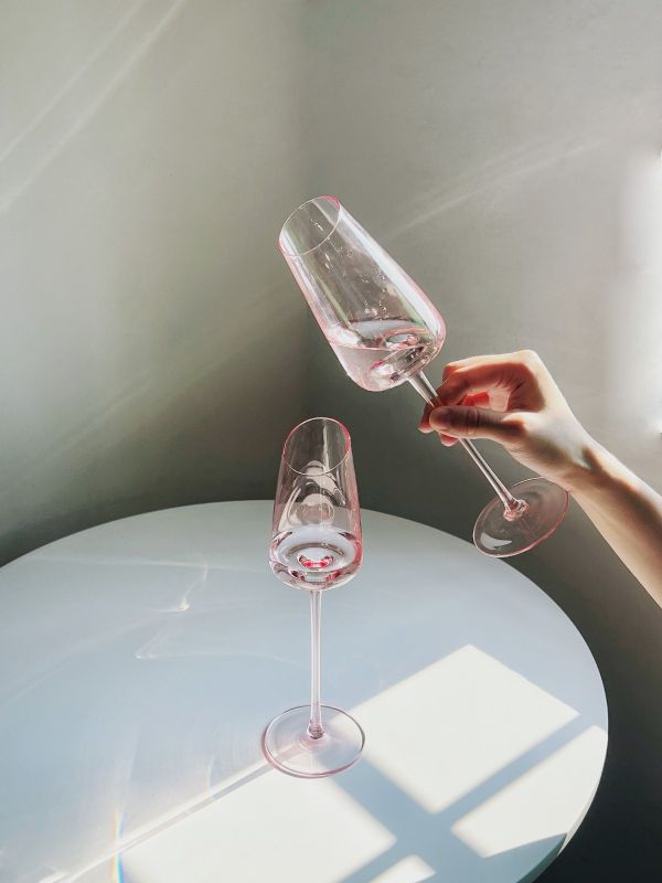  How a Singapore Financial Firm Enhanced Client Loyalty with Champagne Glass and Crab Card Hampers