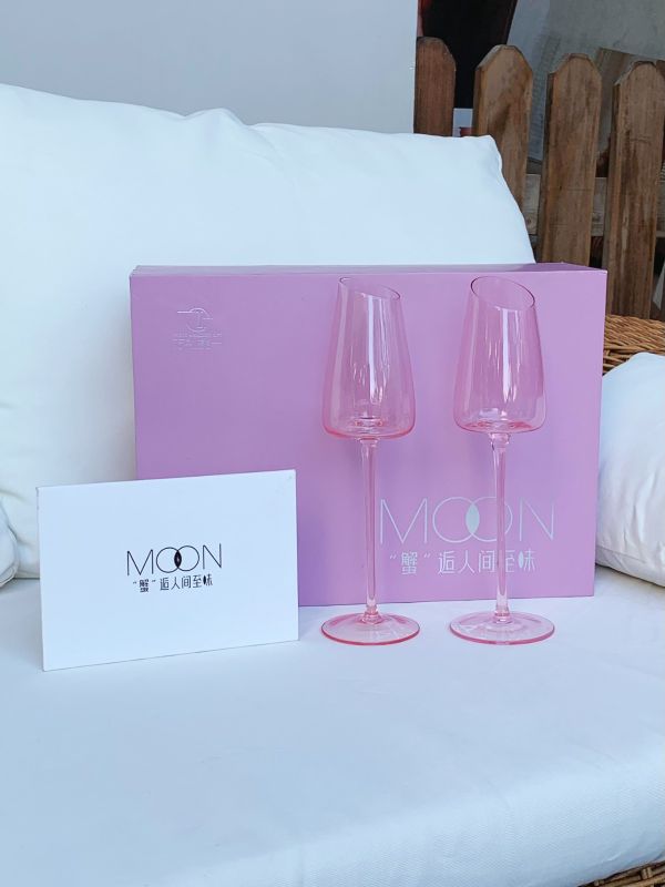   How a Malaysian Hotel Chain Boosted Guest Satisfaction with Flamingo Champagne and Crab Hampers