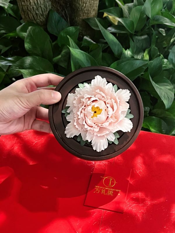 Budget Red Porcelain Crab Set