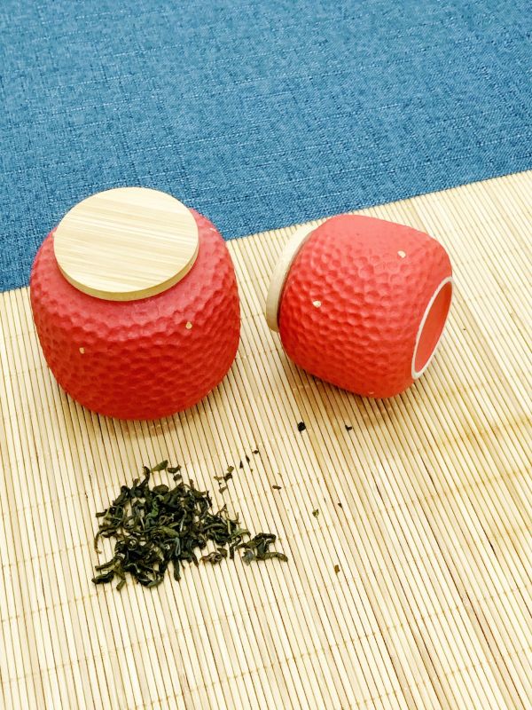  How a Premium Tea Brand Used Our Red Honeycomb Canister to Delight Corporate Clients Across Asia