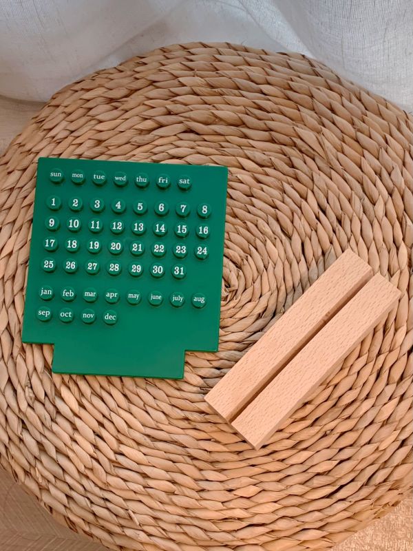 Premium Low Budget Green Calendar