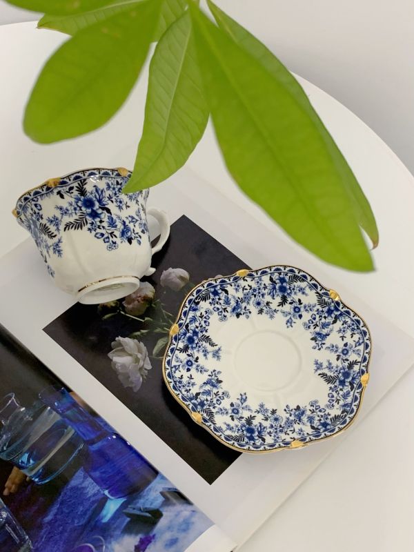 Wholesale Blue-and-White Gold-Rim Coffee Set