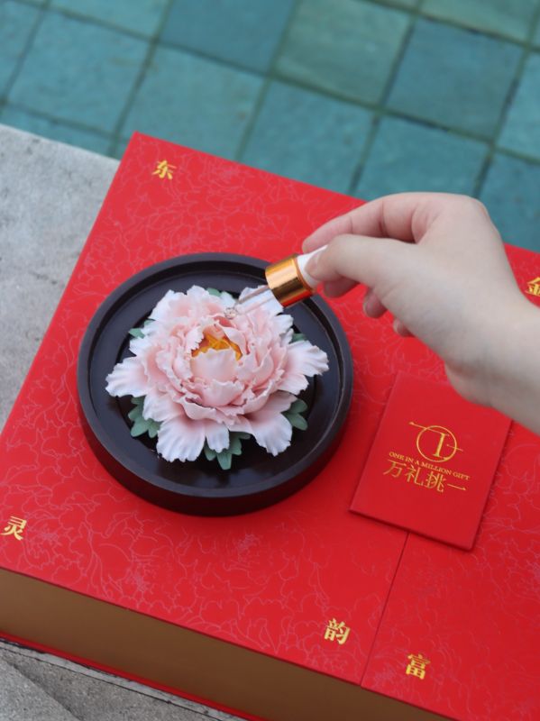 Custom Crab & Porcelain Gift Set - Low MOQ 50pcs