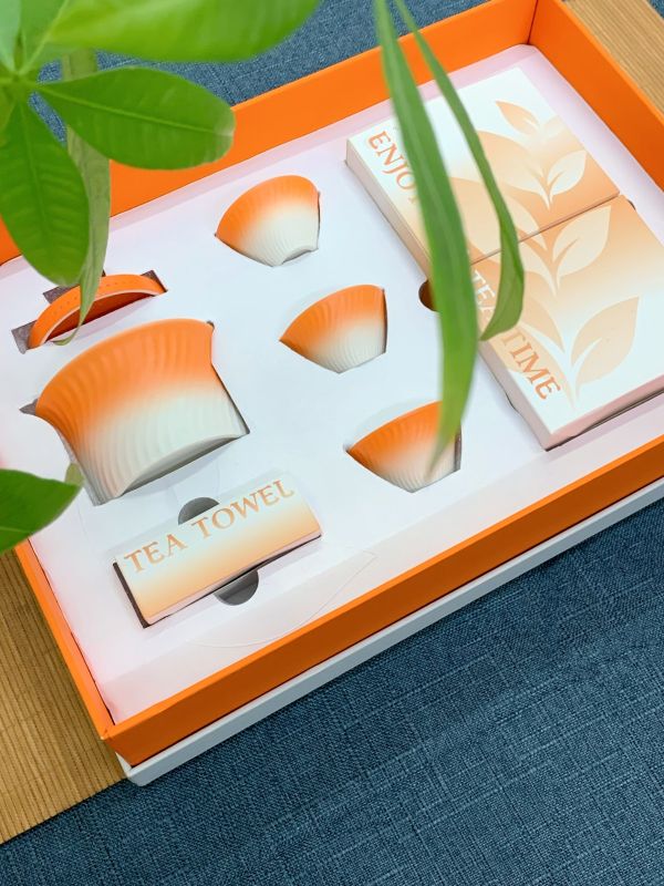 Client Gifts &ndash; Premium Modern Tea Sets