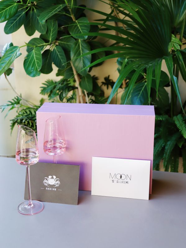 Flamingo Glass & Crab Voucher &ndash; Corporate Delicacy Set