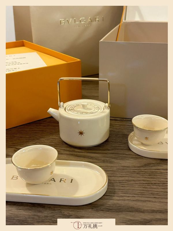 Double-Layer Tea & Mooncake Hamper for Bulk Orders