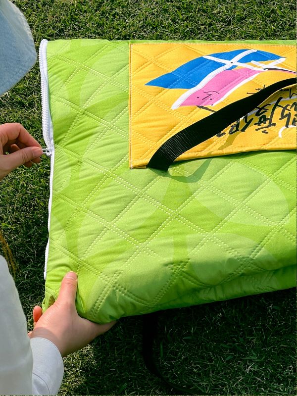 Wholesale Flight Chess Picnic Mat