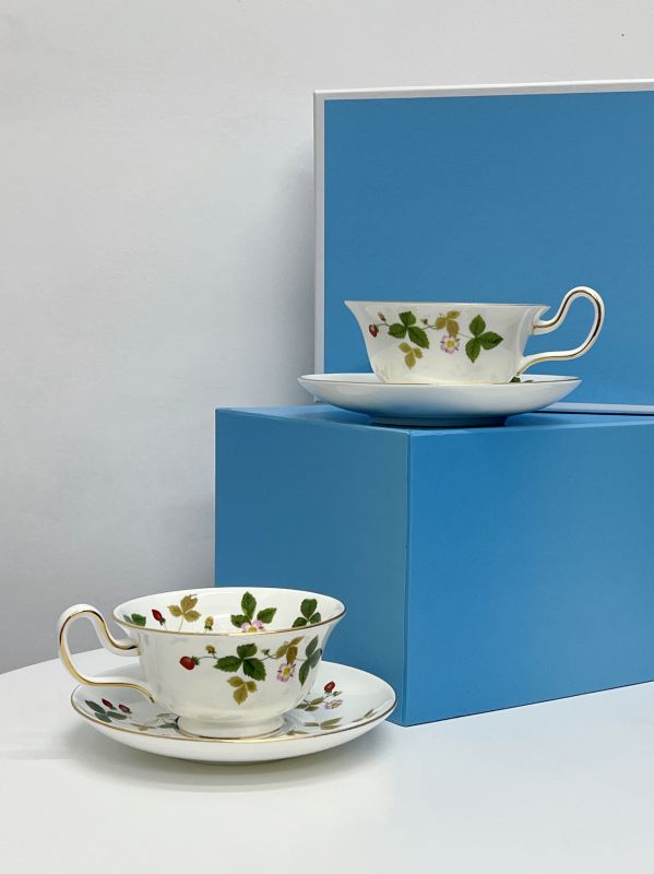 Rustic Floral Coffee Cup Set