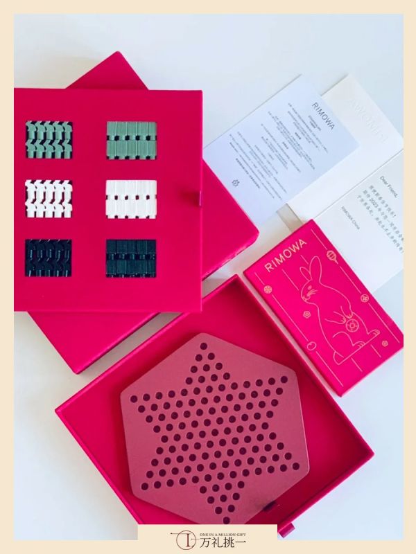 Checkers Game Gift Box