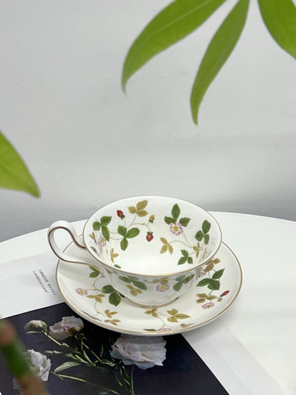 Bone China Coffee Cup Saucer Gift Box