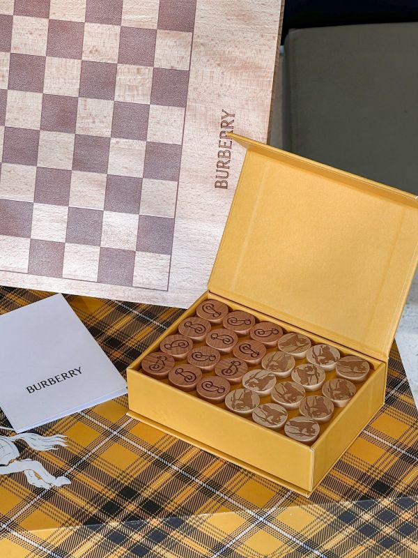 Corporate Gift Success Story in Singapore & Malaysia: Custom Burberry Style Checkers Gift Boxes for VIP Client Appreciation