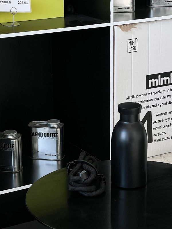 On-the-Go Hydration Bottle with Detachable Strap