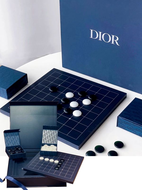 Loewe Snake Year Checkers Gift