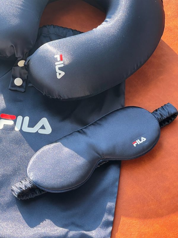 Branded Silk Travel Set Corporate Gift