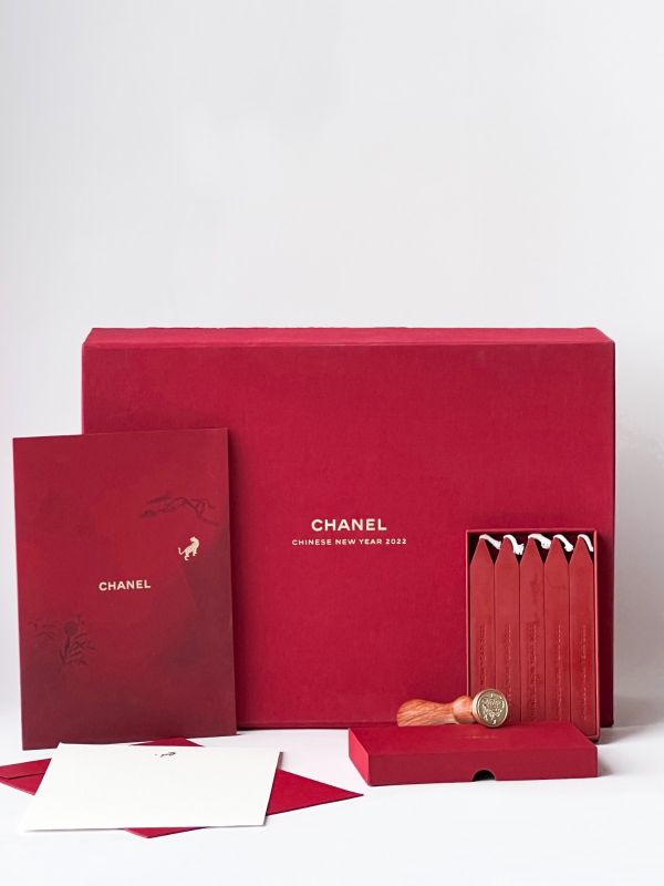 Premium Wax Seal Hamper