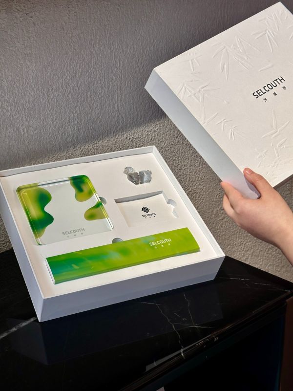 Forest Gift Box Corporate Branding