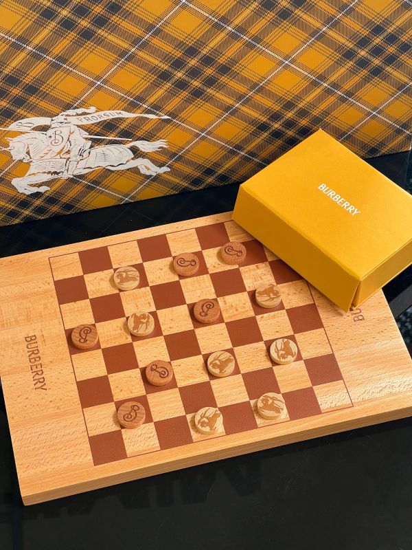 Annual Dinner Souvenir Singapore | Chess Set Corporate Gift Case Study for Malaysia