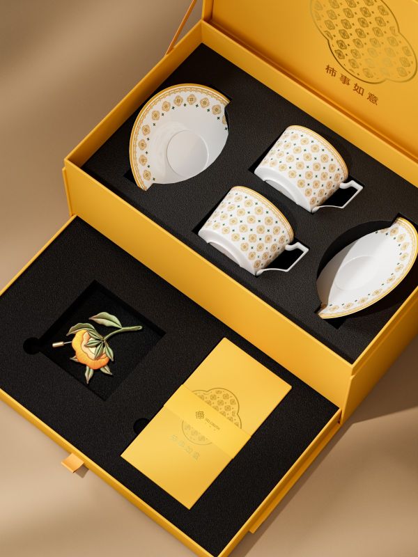 Bone China Coffee Cup Brooch Gift Set