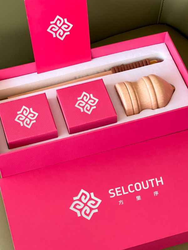 Wooden Spinning Top Heritage Gift Box