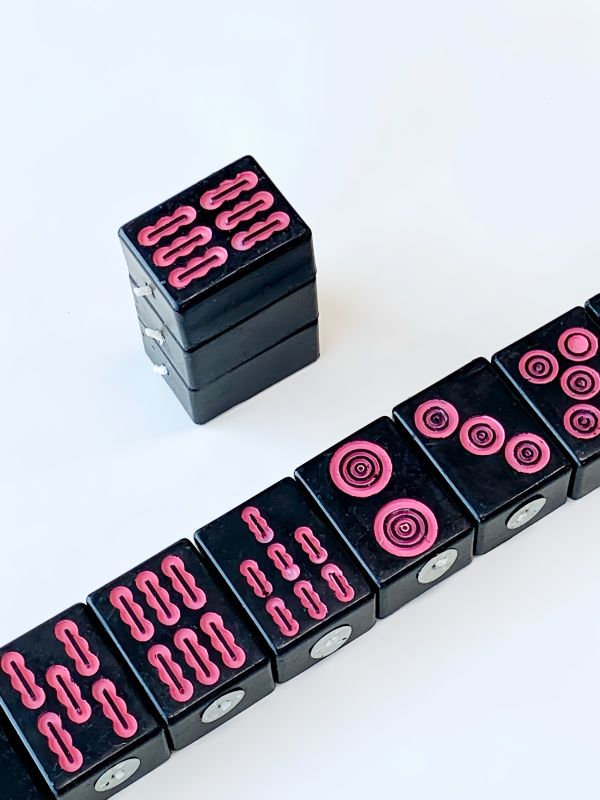 Fortune & Fragrance &ndash; Mahjong Candle Gift