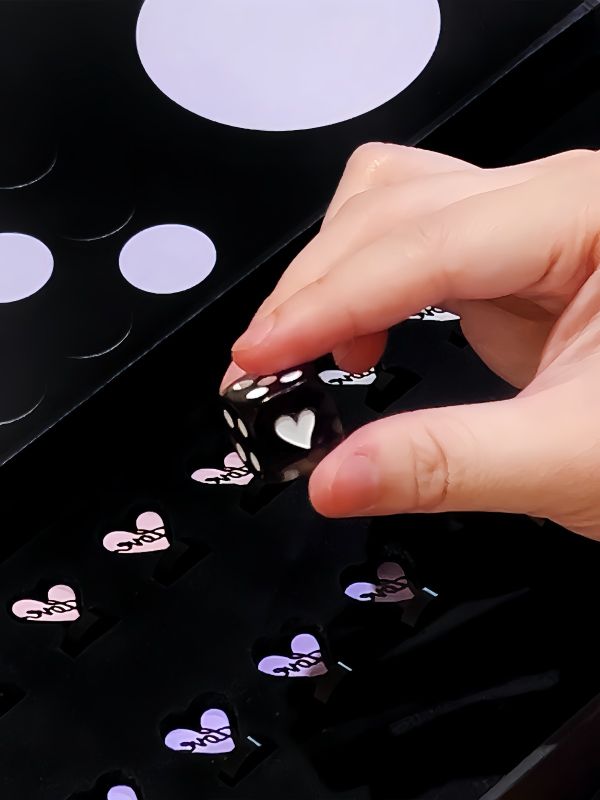 Annual Dinner Souvenir Singapore | Heart Chess Corporate Gift Case Study for Malaysia Thailand
