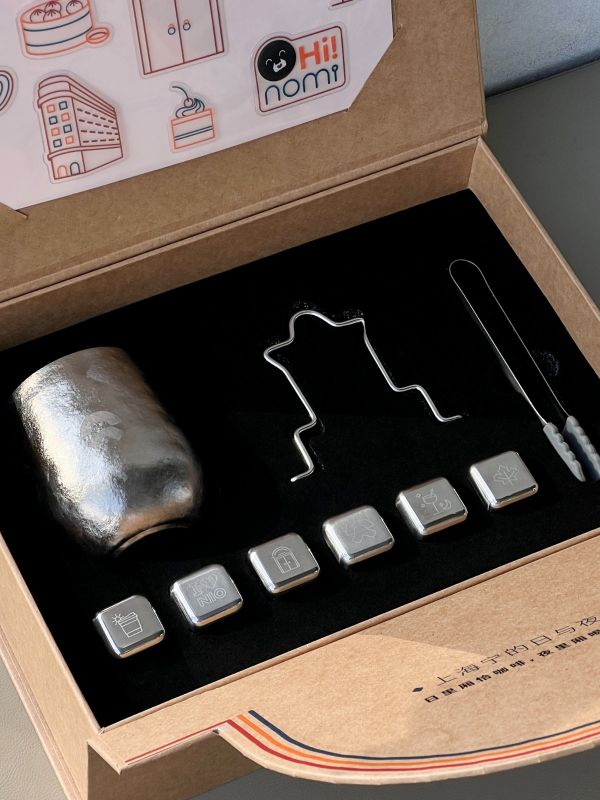 Premium Titanium City Hamper